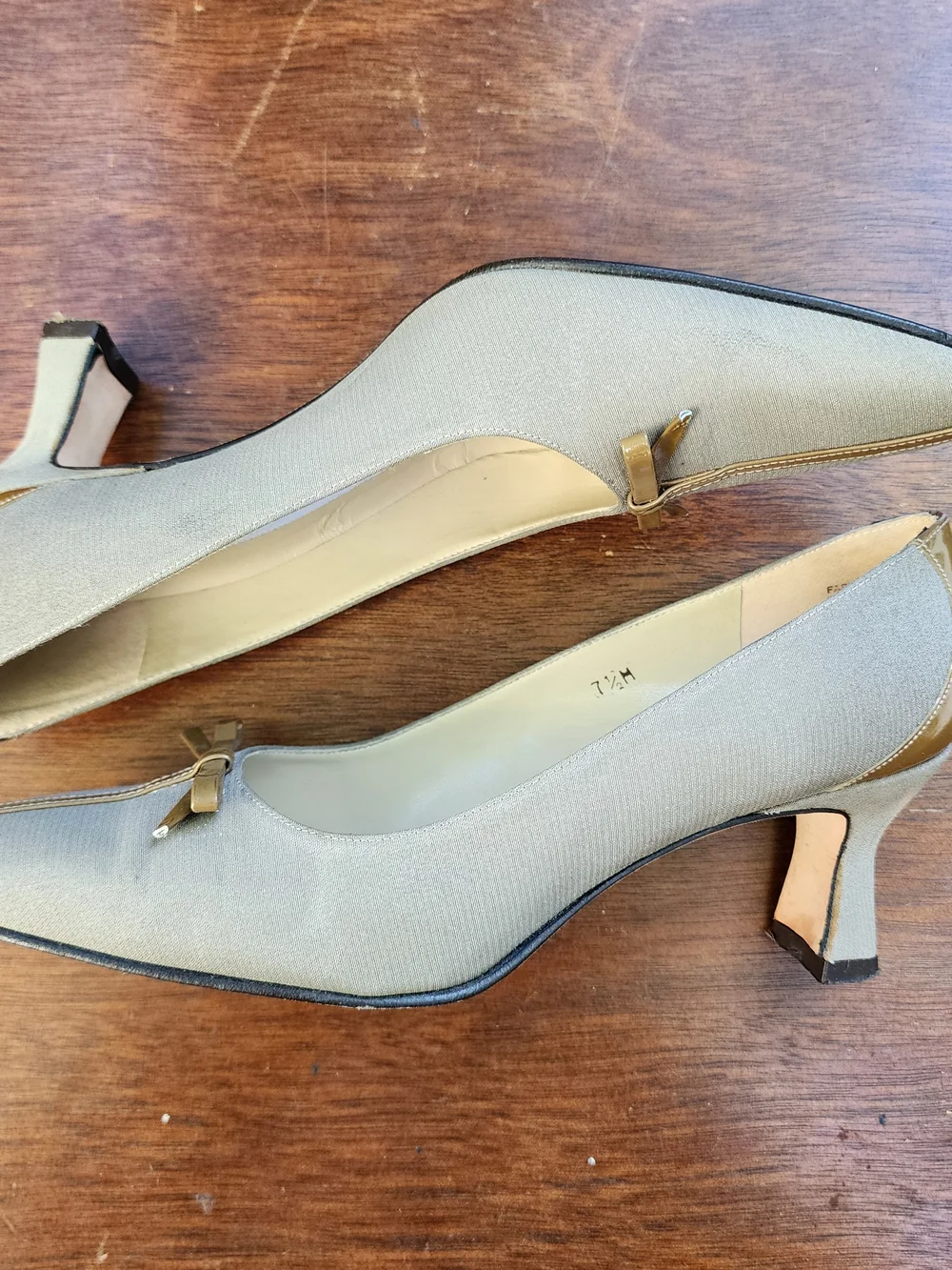 Vintage Etienne Aigner Spain Fabric Bow Pumps 7.5